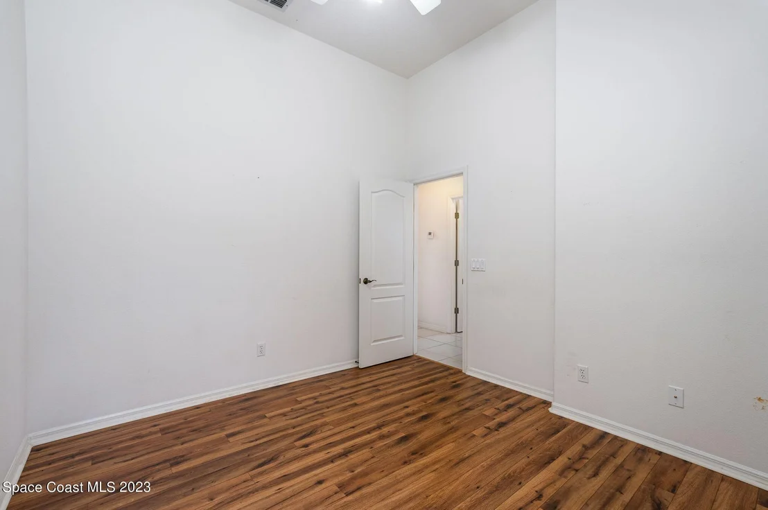 Photo of 928 Wimbledon Drive
