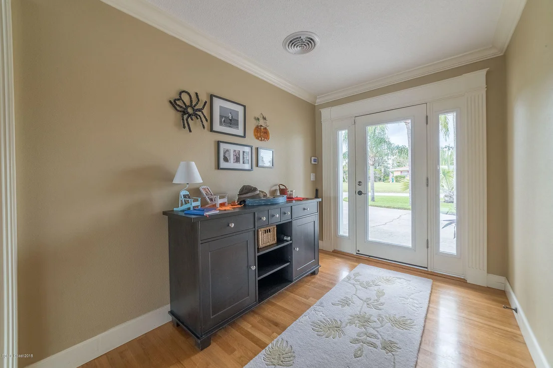 Photo of 1131 Rivermont Drive
