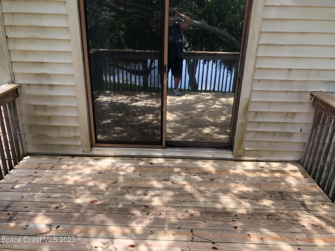 Photo of 1615 Clover Circle