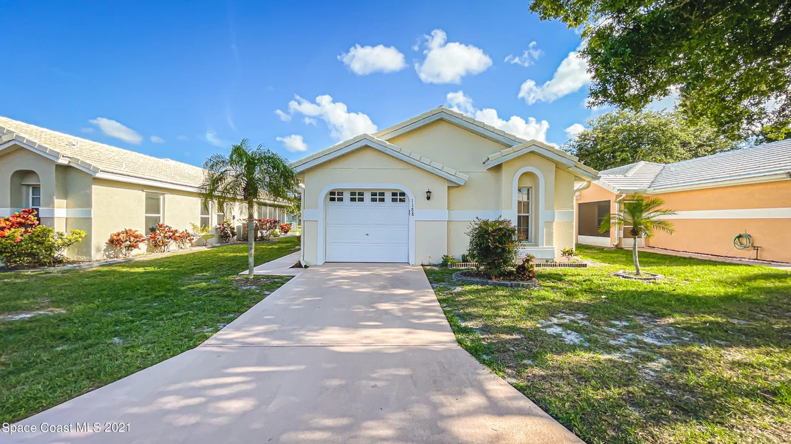 Photo of 1188 Goldenrod Circle NE