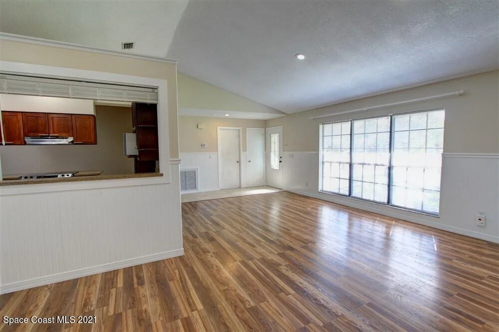 Photo of 104 Crystal Lake Road