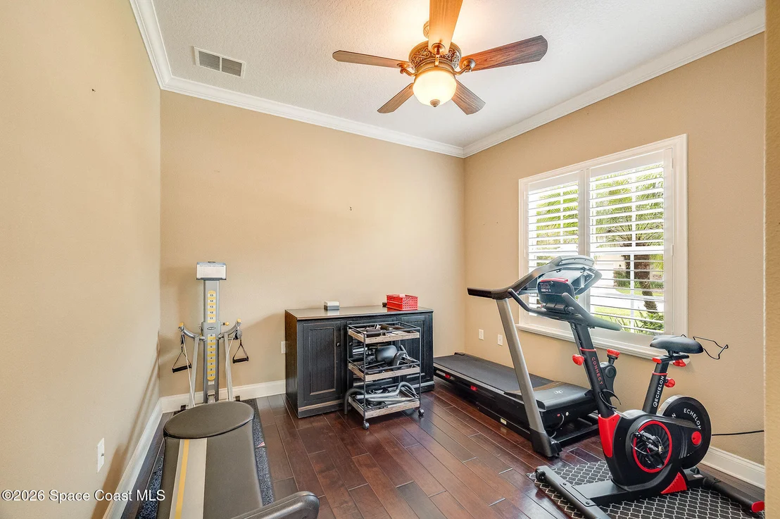 Photo of 522 Waterside Circle