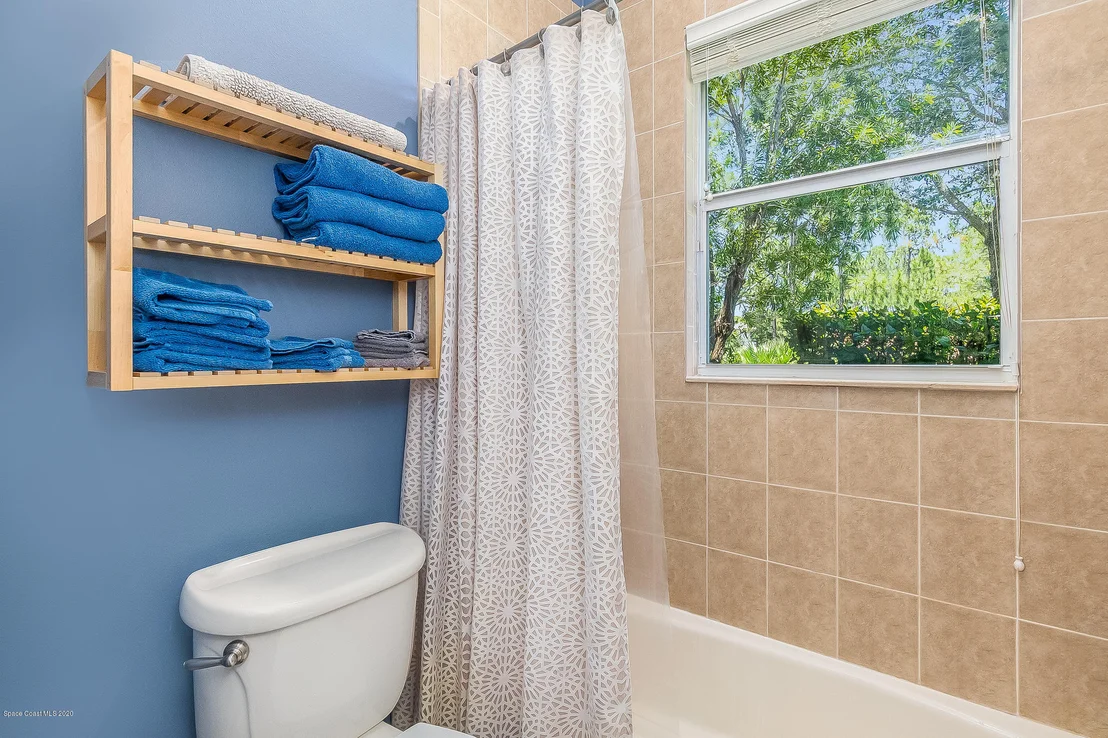 Photo of 2167 Windbrook Drive SE