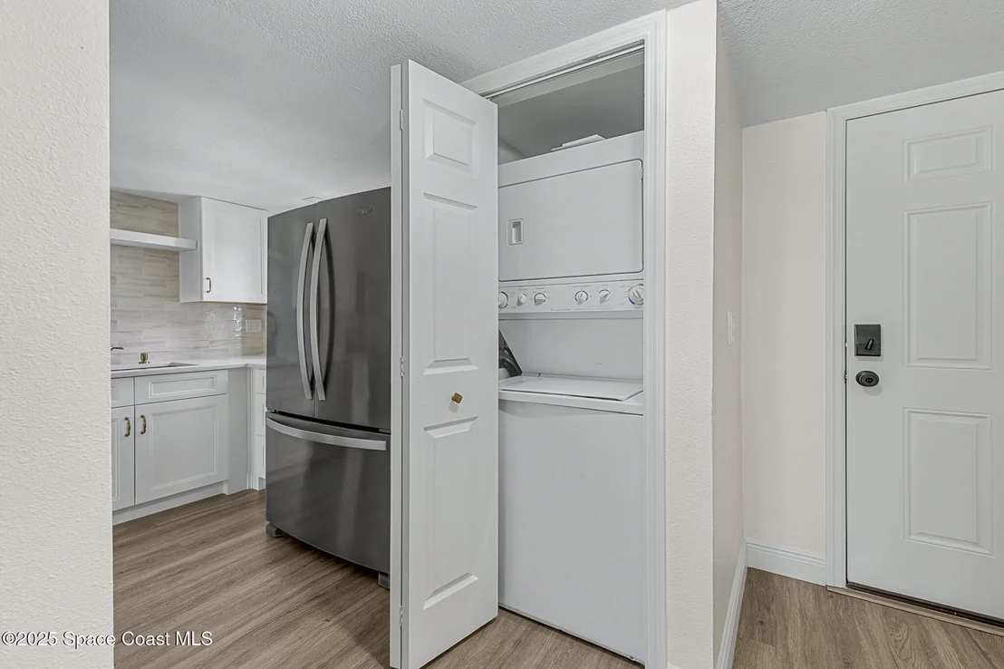 Photo of Unit 1218 at 305 Tangle Run Boulevard