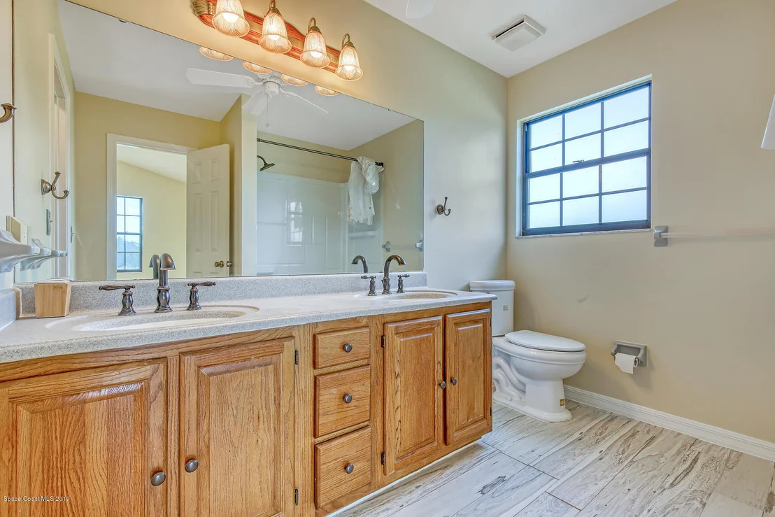 Photo of 4200 Lee Hall Place