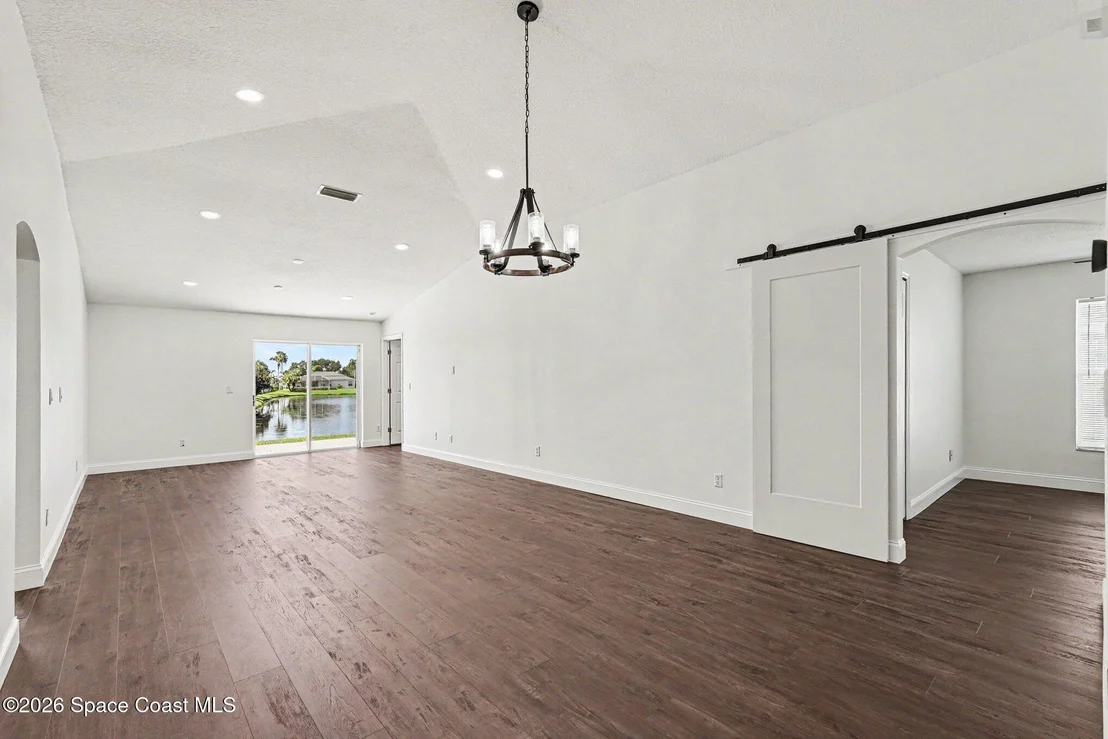 Photo of 1805 Bayhill Drive