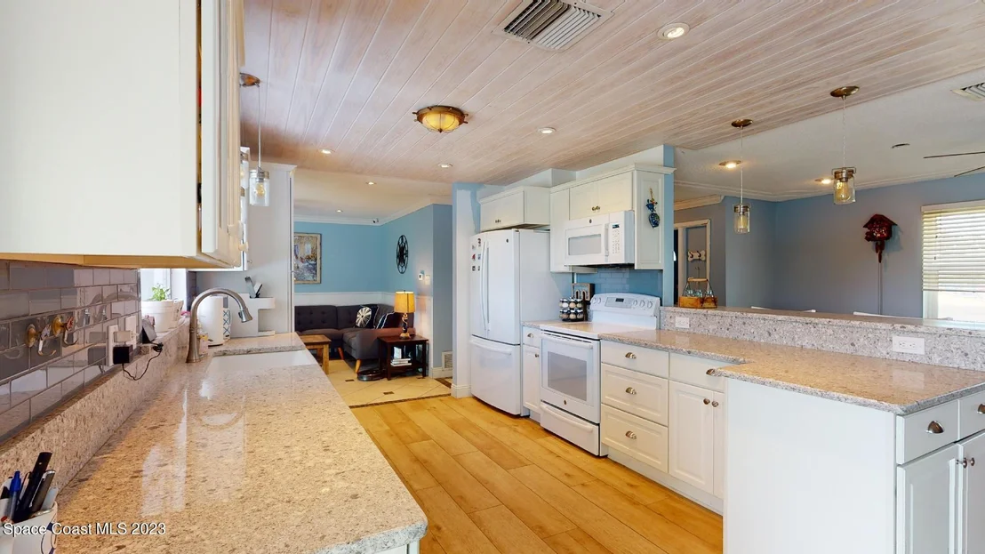 Photo of 452 Eagle Drive