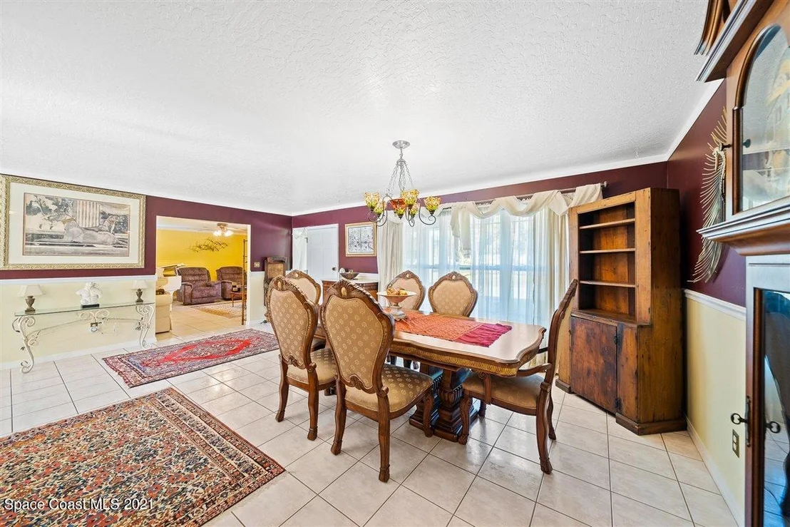 Photo of 270 Campbell Drive