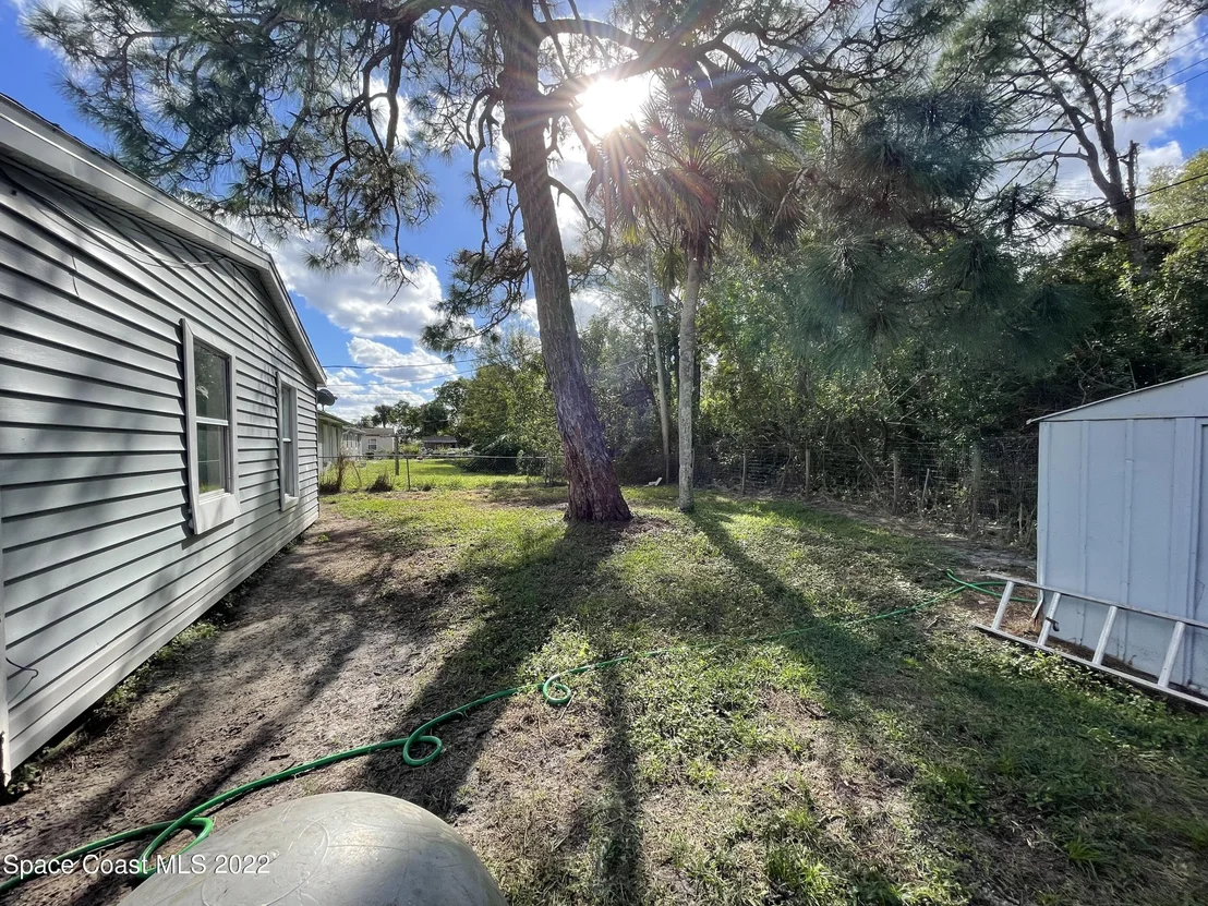Photo of 409 Lincoln Road