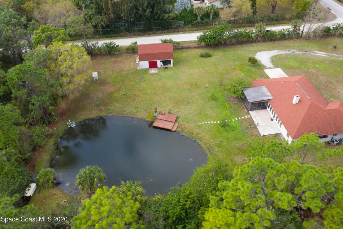 Photo of 1531 Hall Road