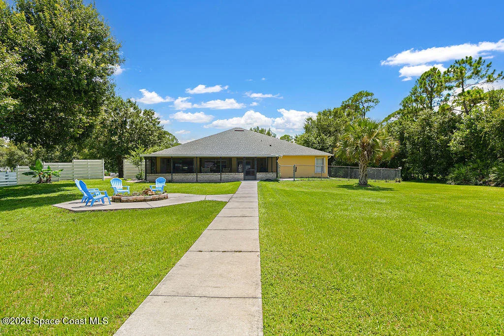 Photo of 4980 Pinewood Place