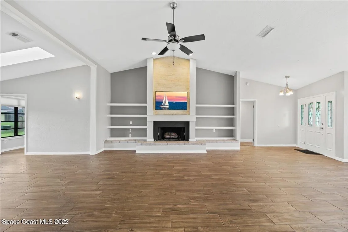 Photo of 1272 Silver Lake Drive