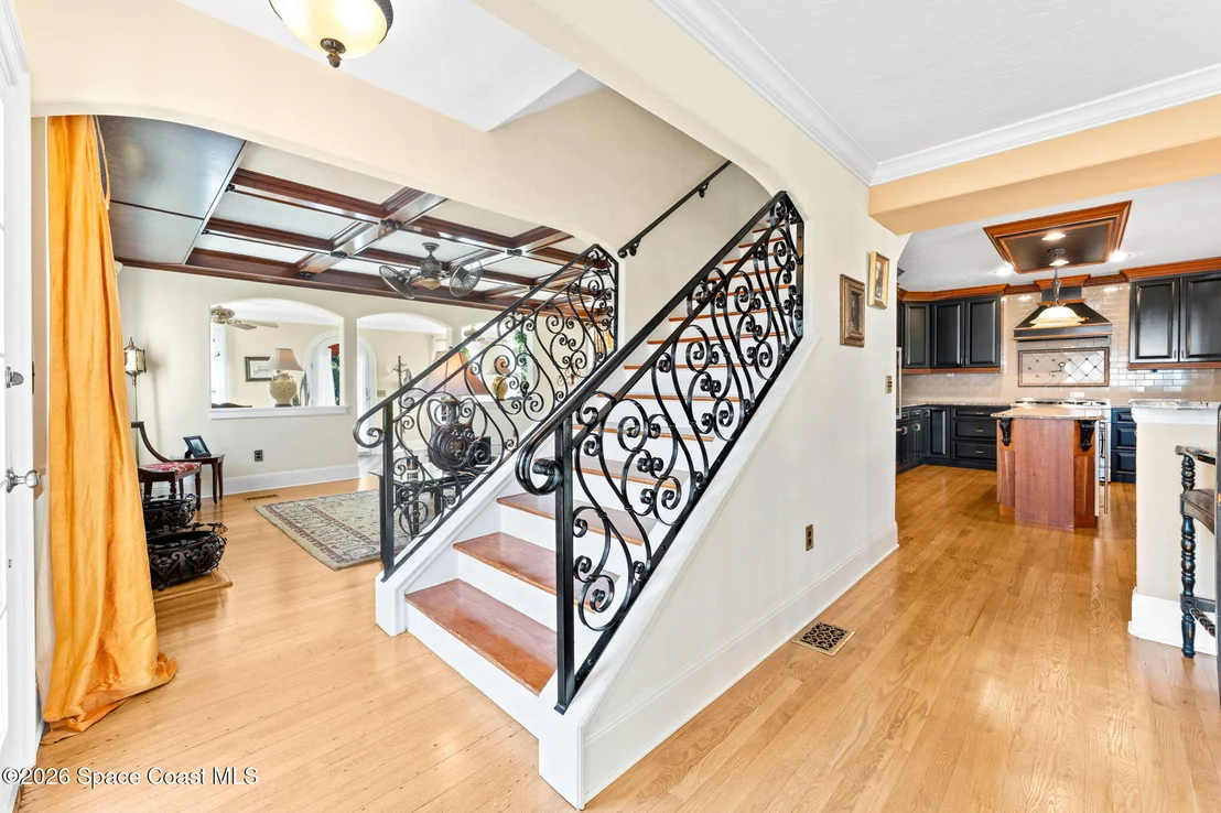 Photo of 2105 Mac Farland Drive