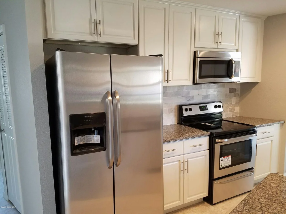 Photo of 6363 Cable Avenue