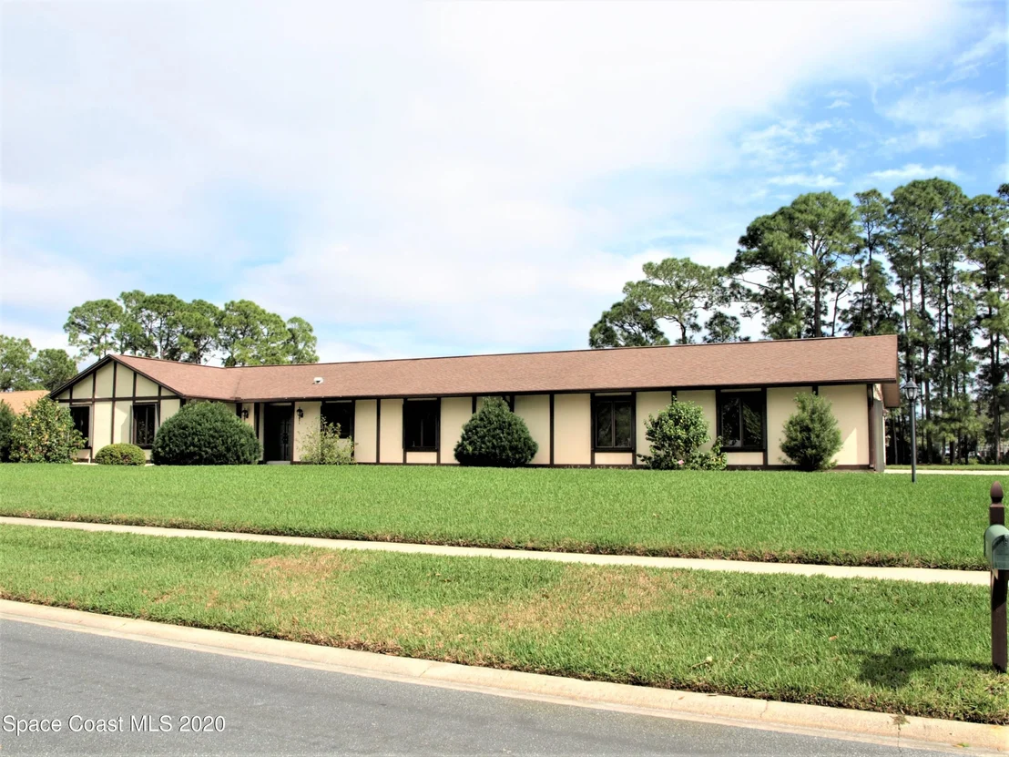Photo of 624 Sugar Pine Drive