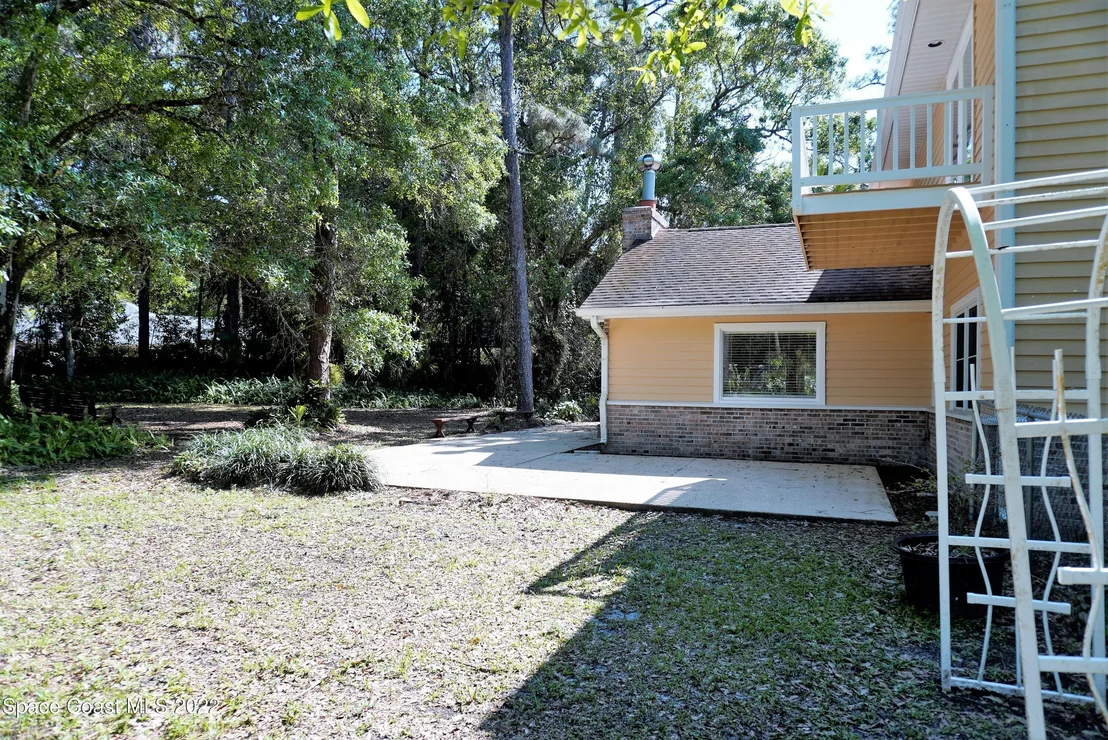 Photo of 686 Hammock Road