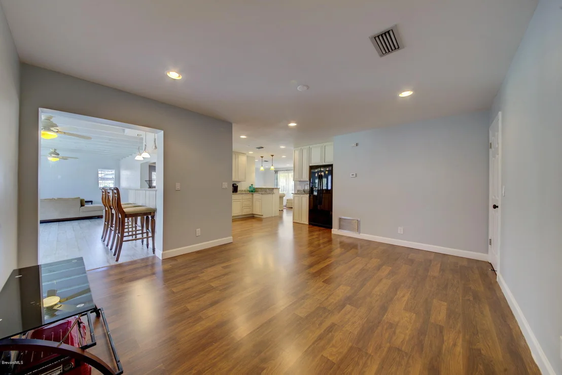Photo of 1284 Troon Way
