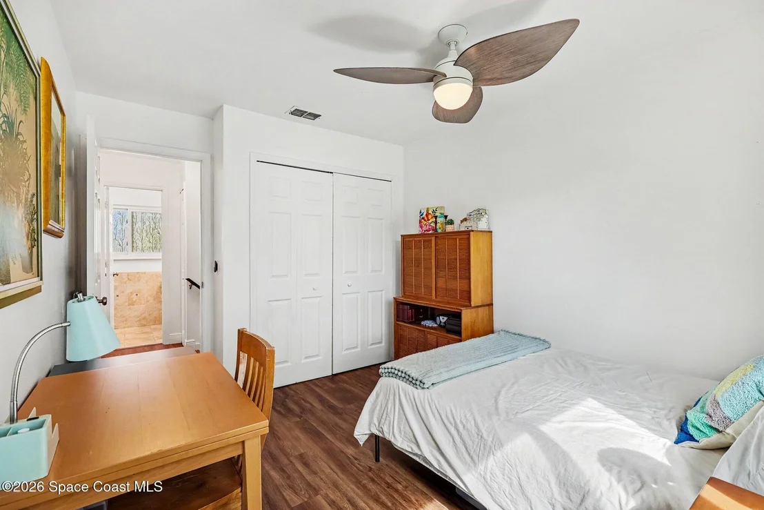 Photo of Unit 113 at 277 Current Drive