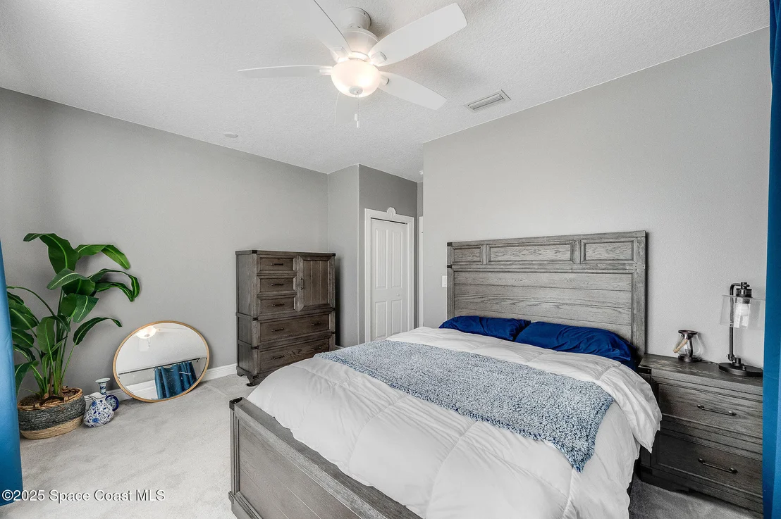 Photo of 4236 Hield Road NW