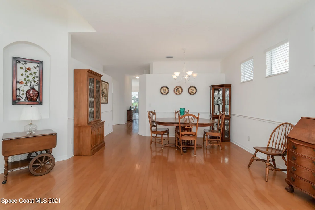Photo of 332 Seafarer Circle