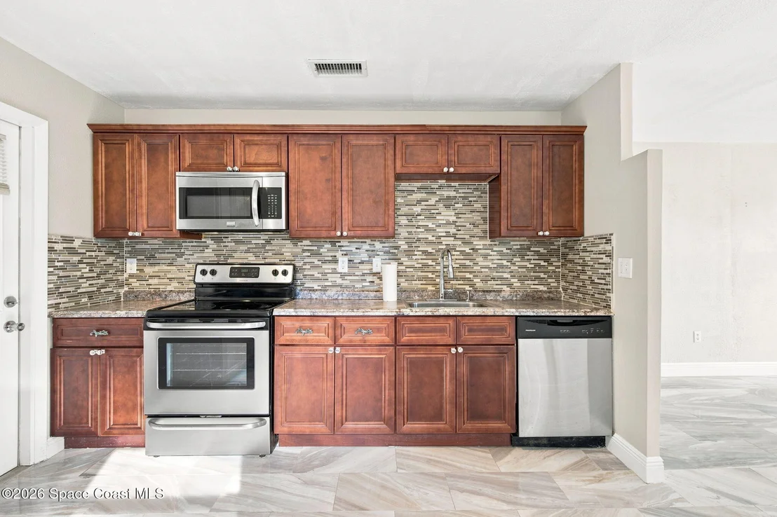 Photo of 2267 Robinhood Drive
