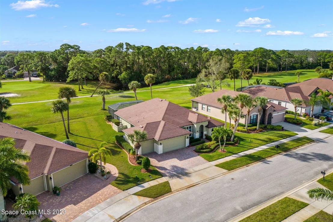 Photo of 1498 Outrigger Circle