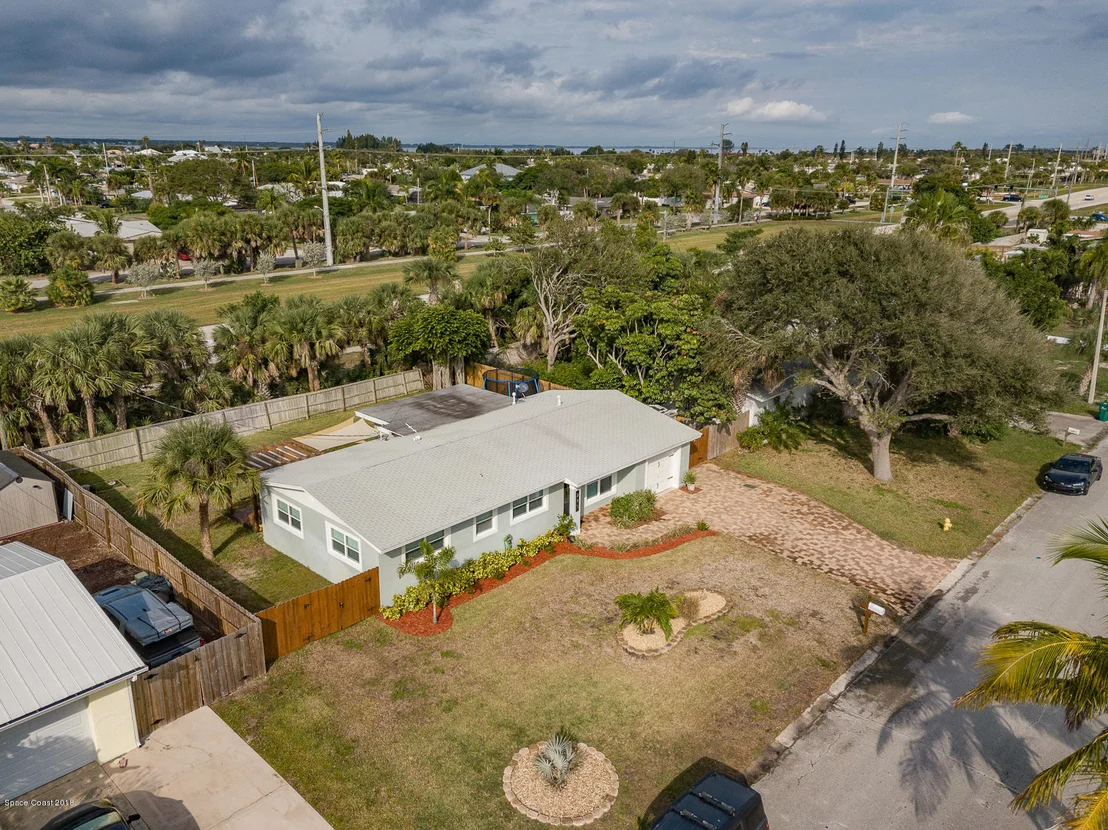 Photo of 280 Albatross Drive