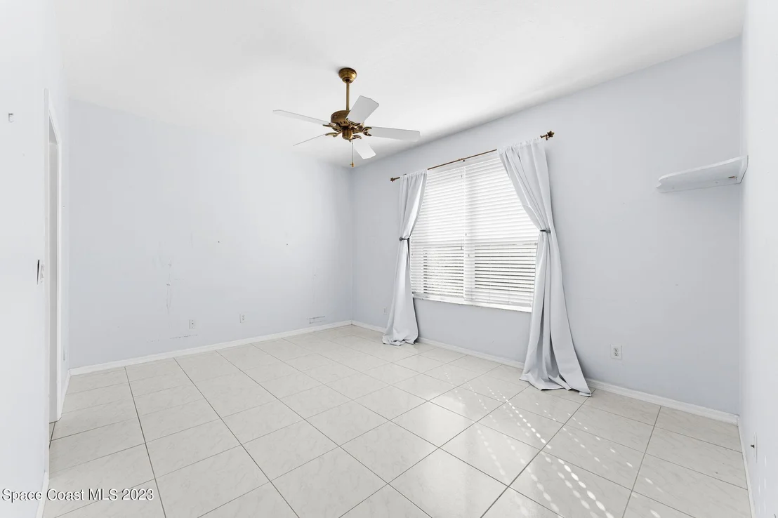 Photo of 241 Oyster Lane