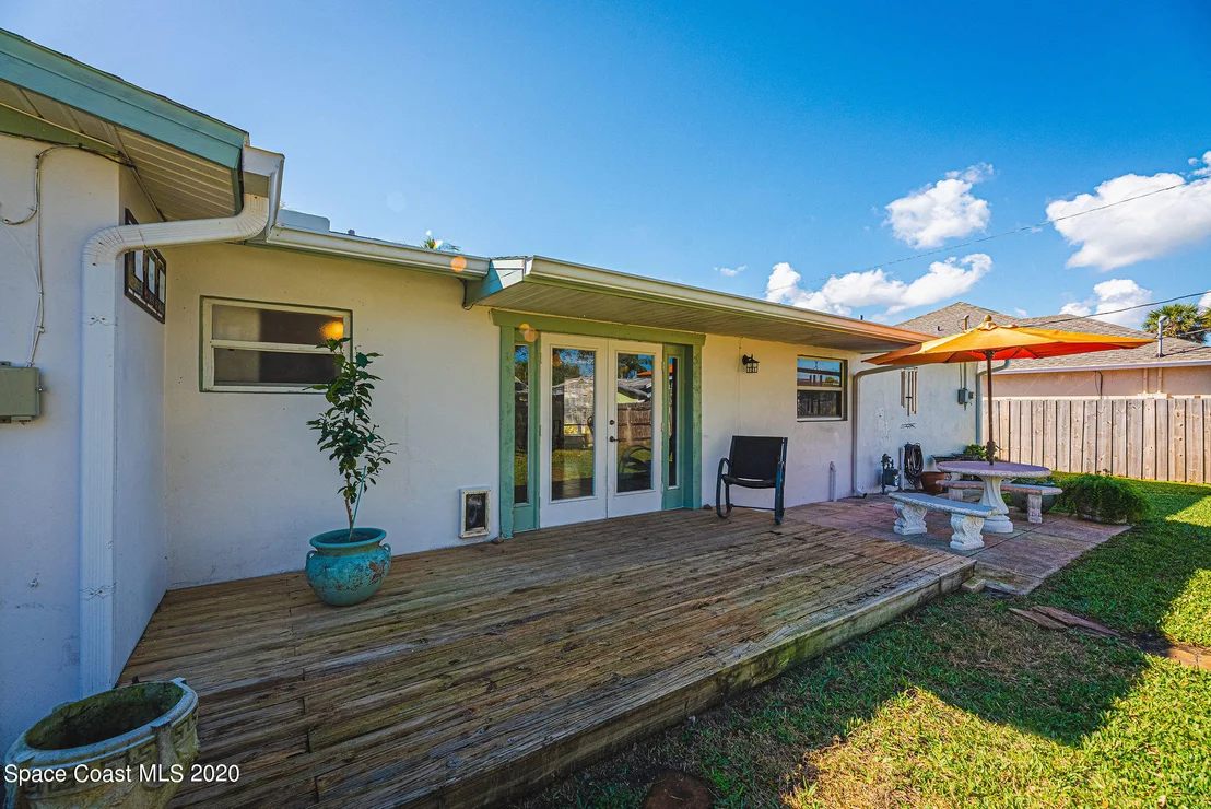 Photo of 337 Gemini Drive