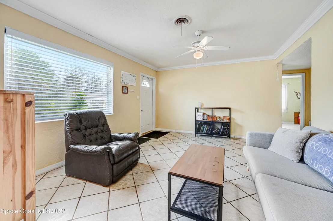 Photo of 1009 Pinedale Road