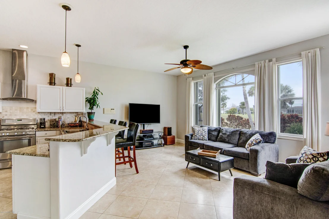 Photo of 2543 Canterbury Circle