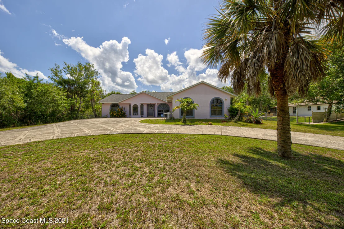 Photo of 2225 Corey Road