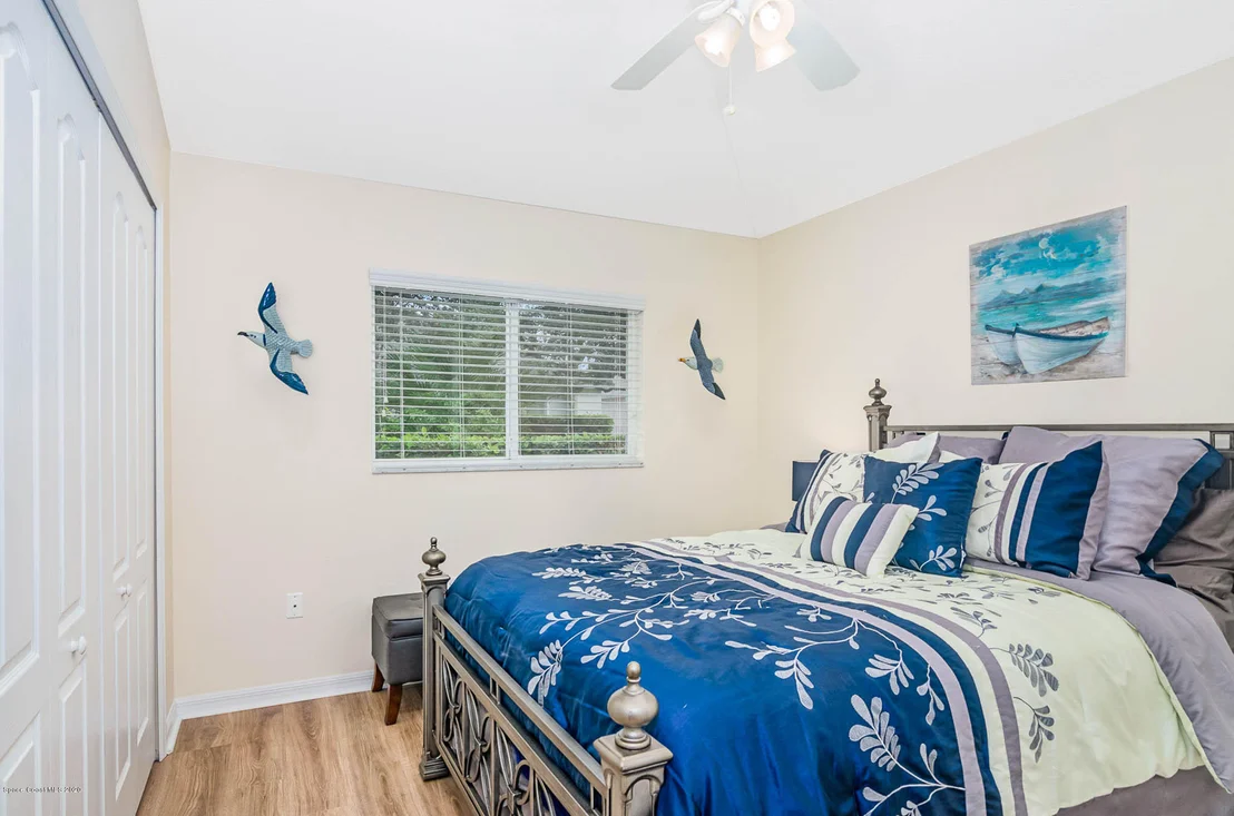 Photo of 7147 Broderick Drive