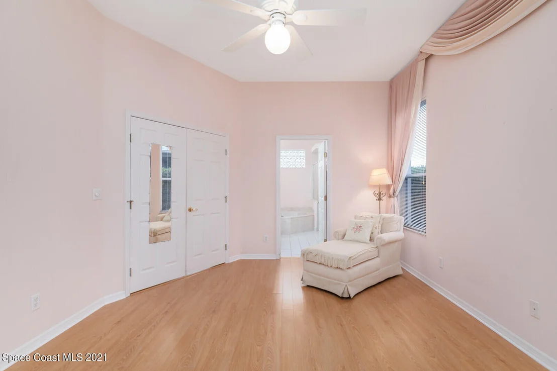 Photo of 849 Villa Drive