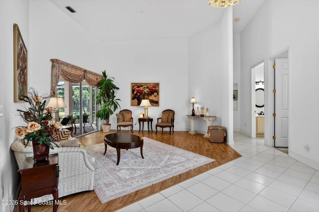 Photo of 900 Bluegrass Lane