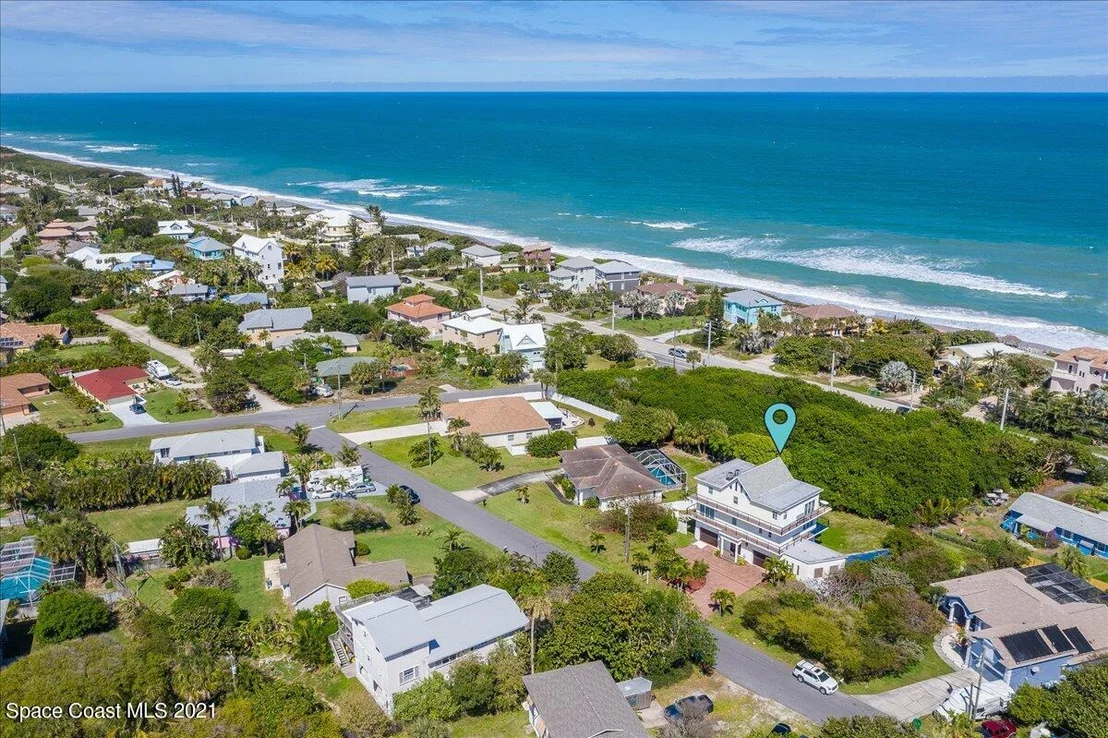Photo of 5135 Palm Drive