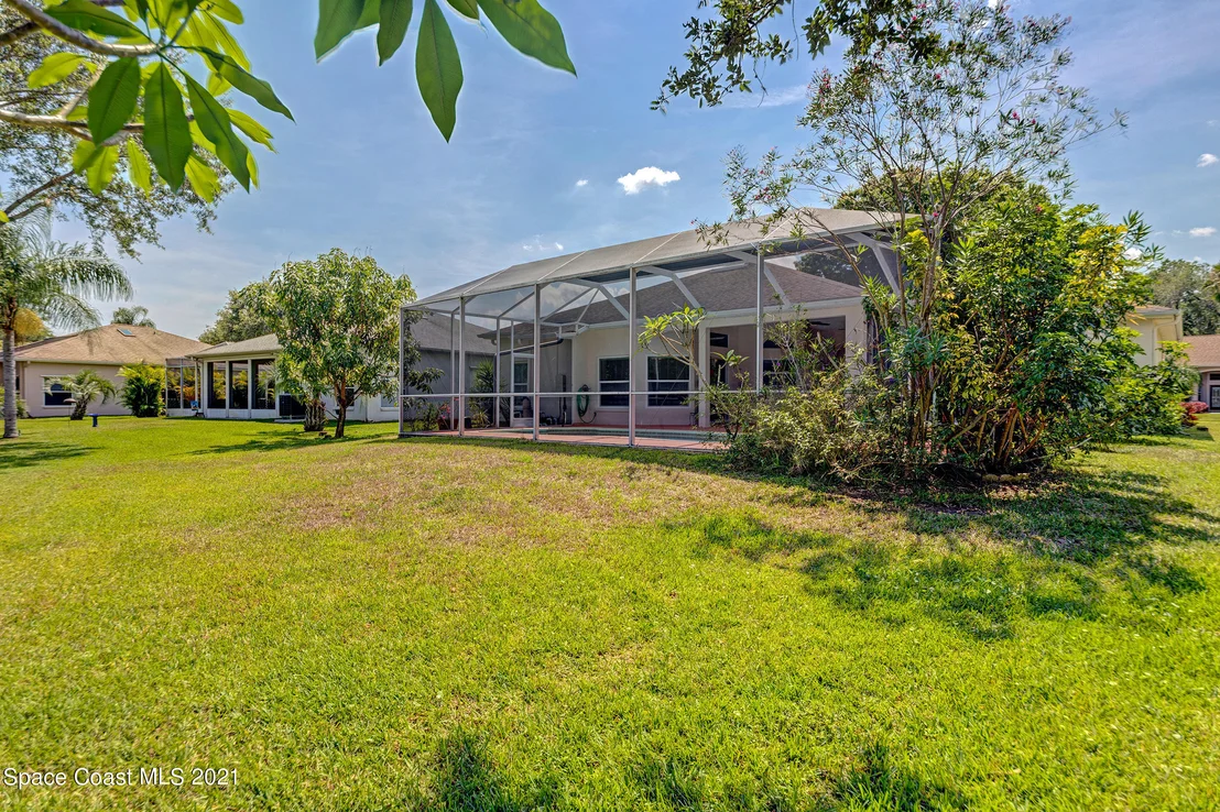 Photo of 876 Shoshone Lane
