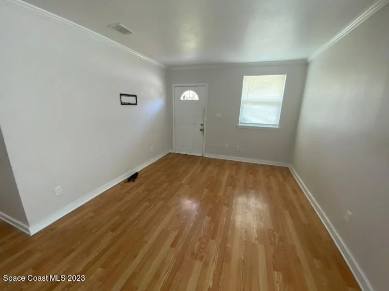 Photo of 10308 Dobell Road
