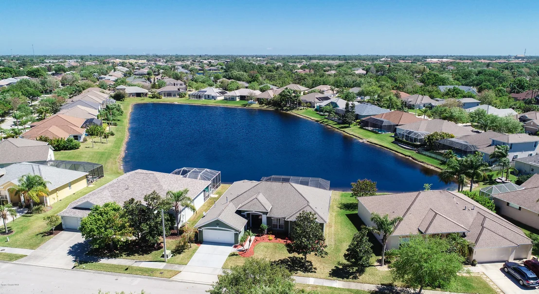 Photo of 4867 Alamanda Drive