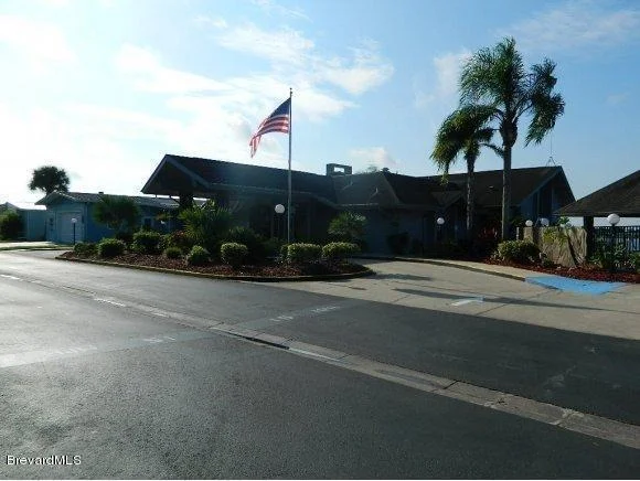 Photo of 3900 Silk Oak Place
