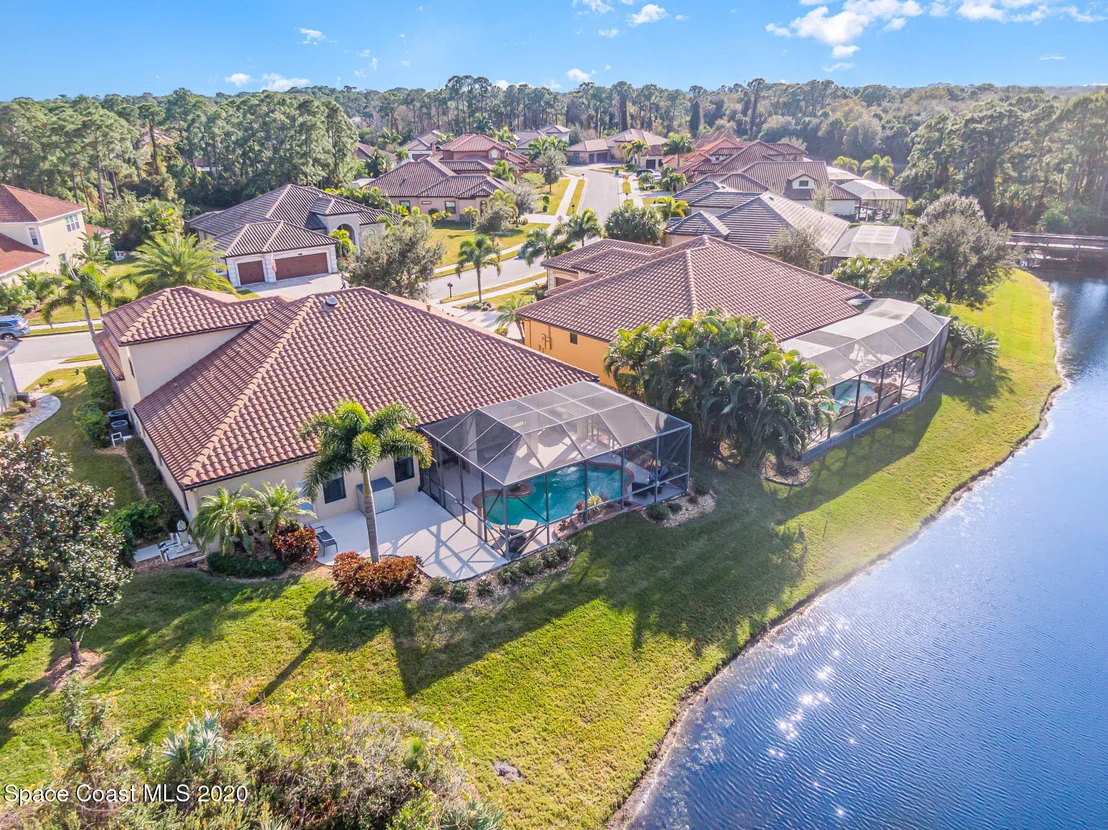 Photo of 1472 Tralee Bay Avenue