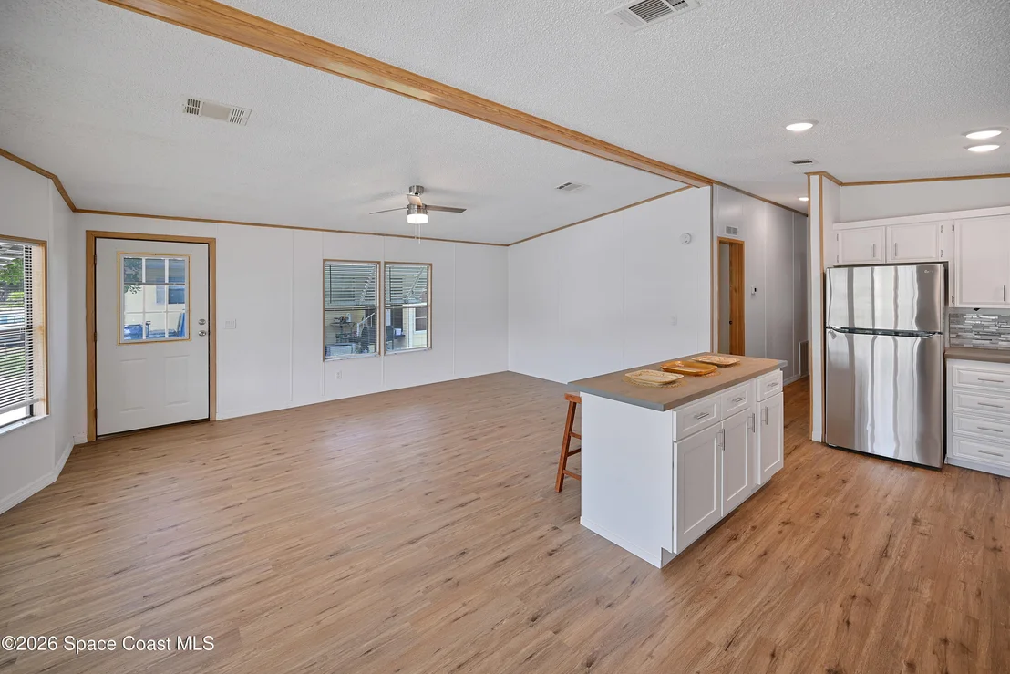 Photo of 451 E Egret Circle