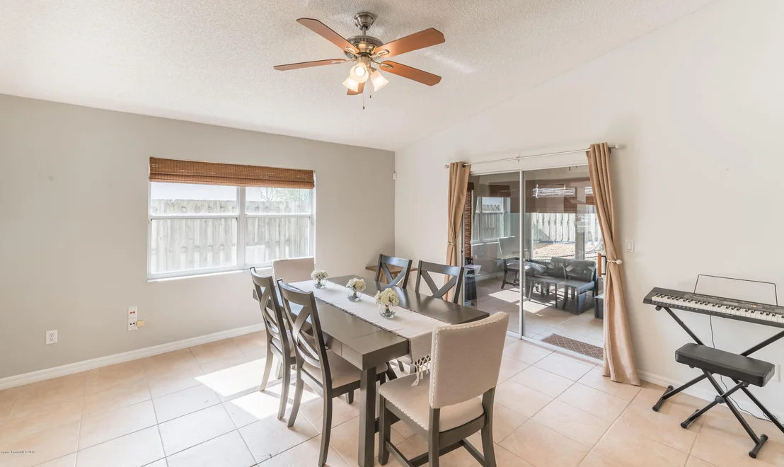Photo of 8059 Bracken Lane