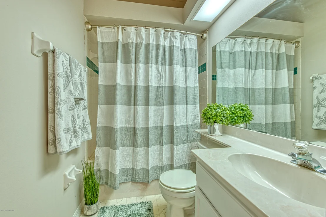 Photo of 8023 Bracken Lane