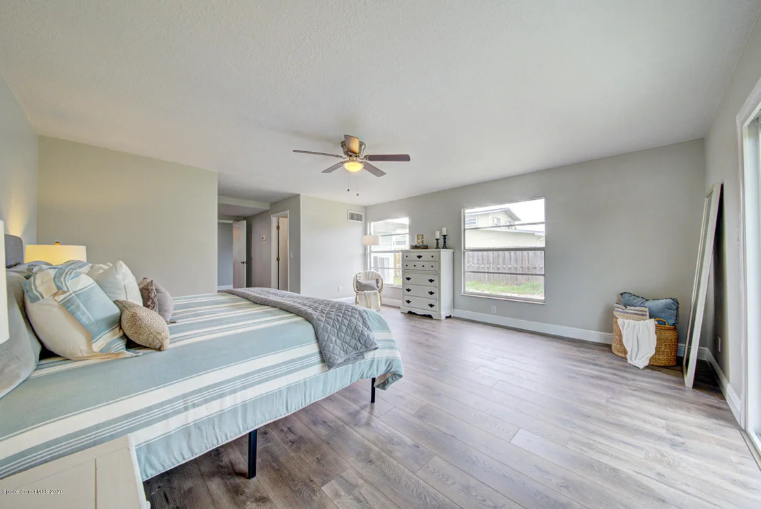 Photo of 1114 Seminole Drive