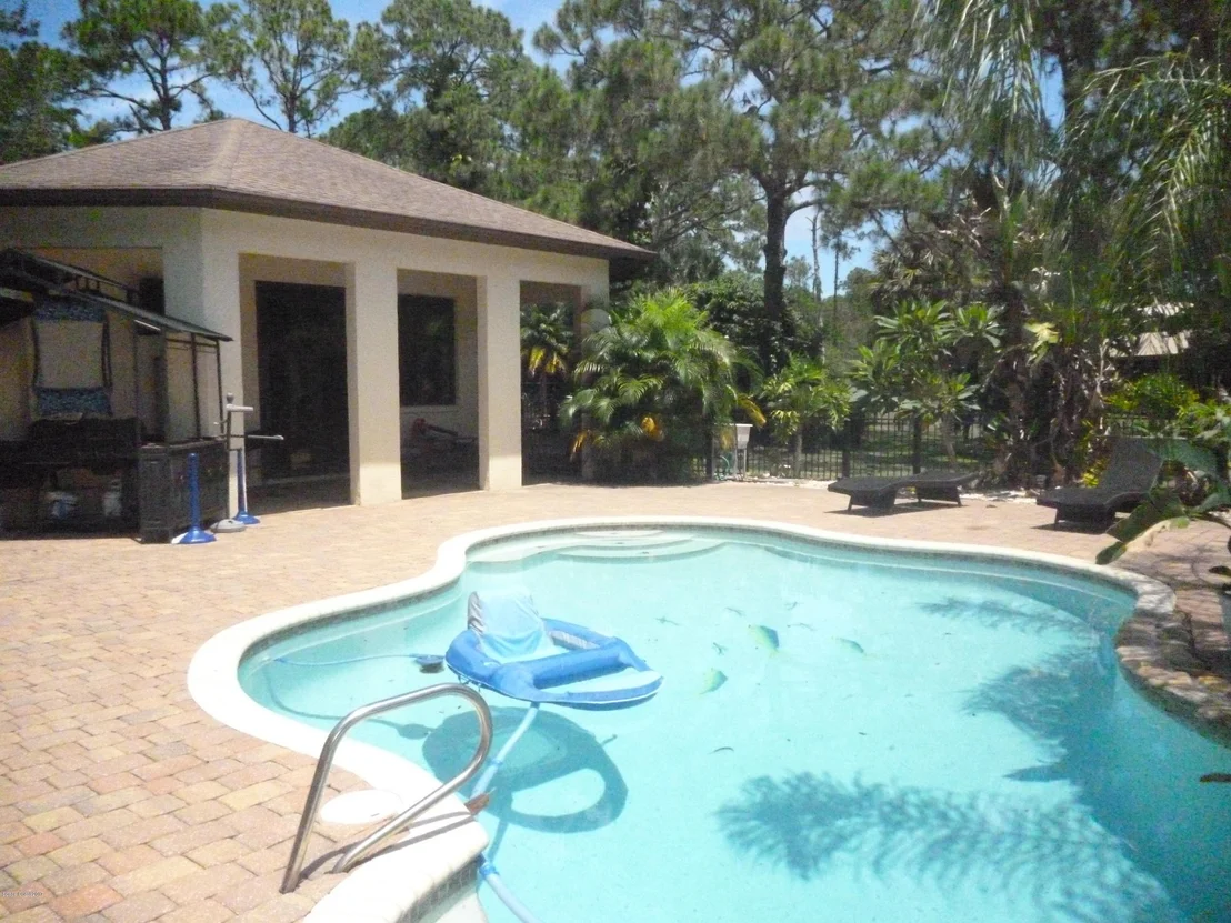 Photo of 4545 James Road