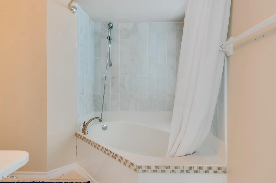 Photo of 3825 Grant Road