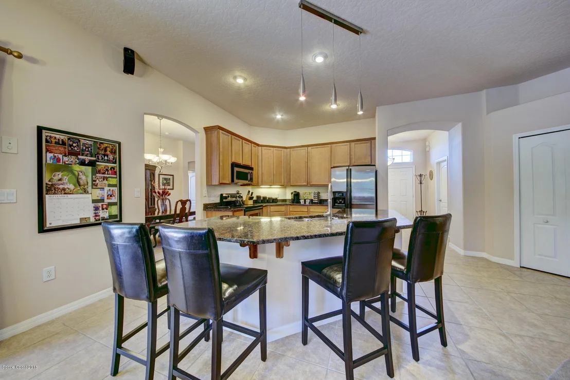 Photo of 4668 Alamanda Drive