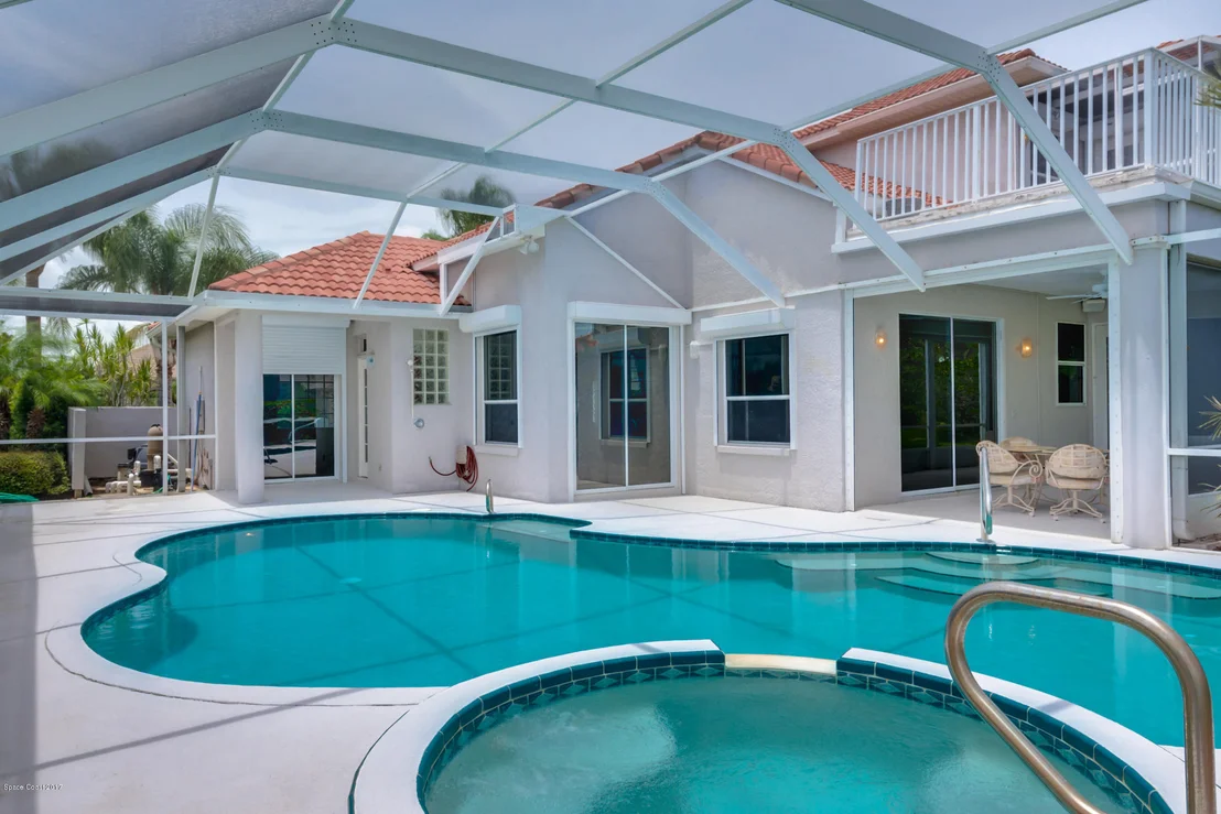 Photo of 689 Nicklaus Drive