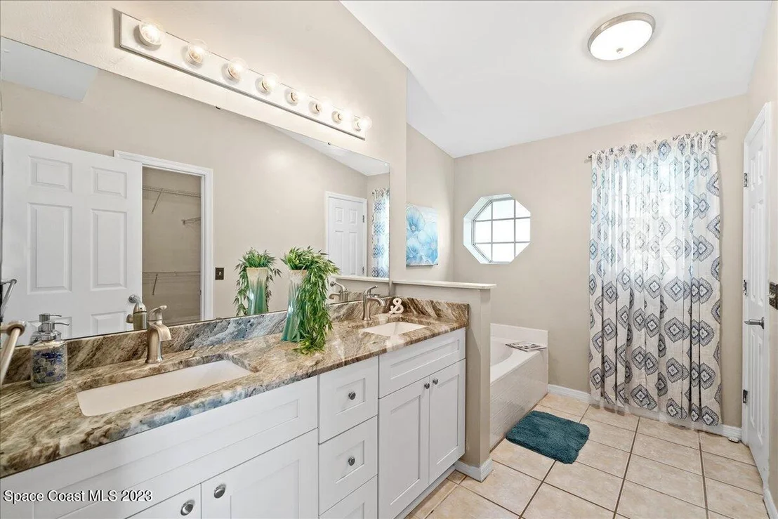 Photo of 1330 Berryhill Drive